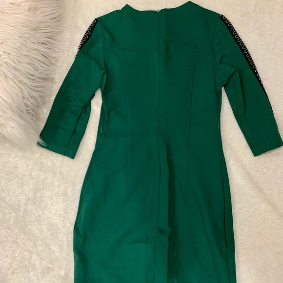 Green Dress - Picture 2 of 2